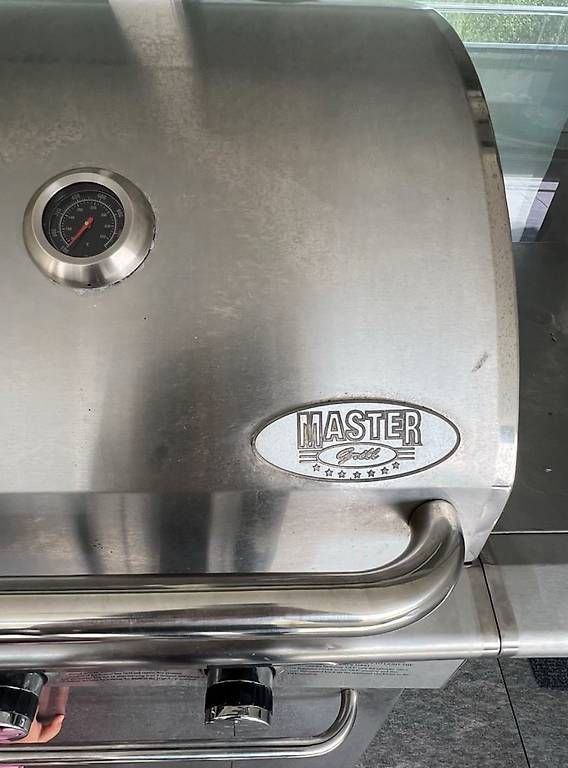 Griglie: Grill – Usato da Bütschwil venduto da Positano99 1
