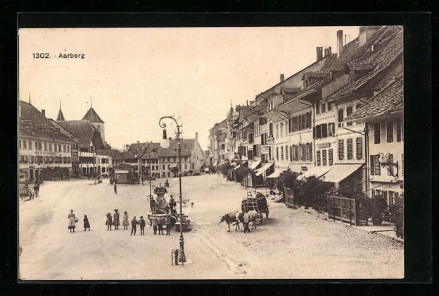 Cartoline postali: AK Aarberg, Platz im Stadtkern, 1928 – Usato da Berlin venduto da bartko-reher