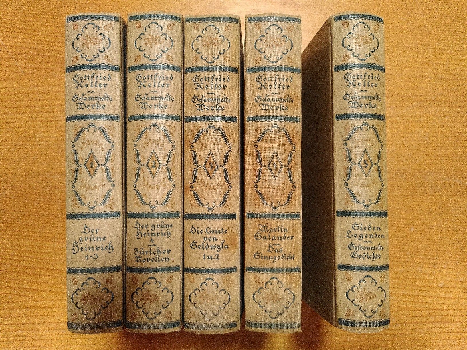 Libri: Gottfried Keller: Gesammelte Werke, 5 Bände – Usato da Ossingen venduto da M.U.Z.