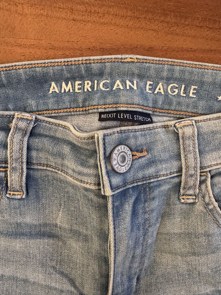 American Eagle Jeans: American Eagle Jeans, Grösse 4 Regular – Usato da Allschwil venduto da ana_87pj 3