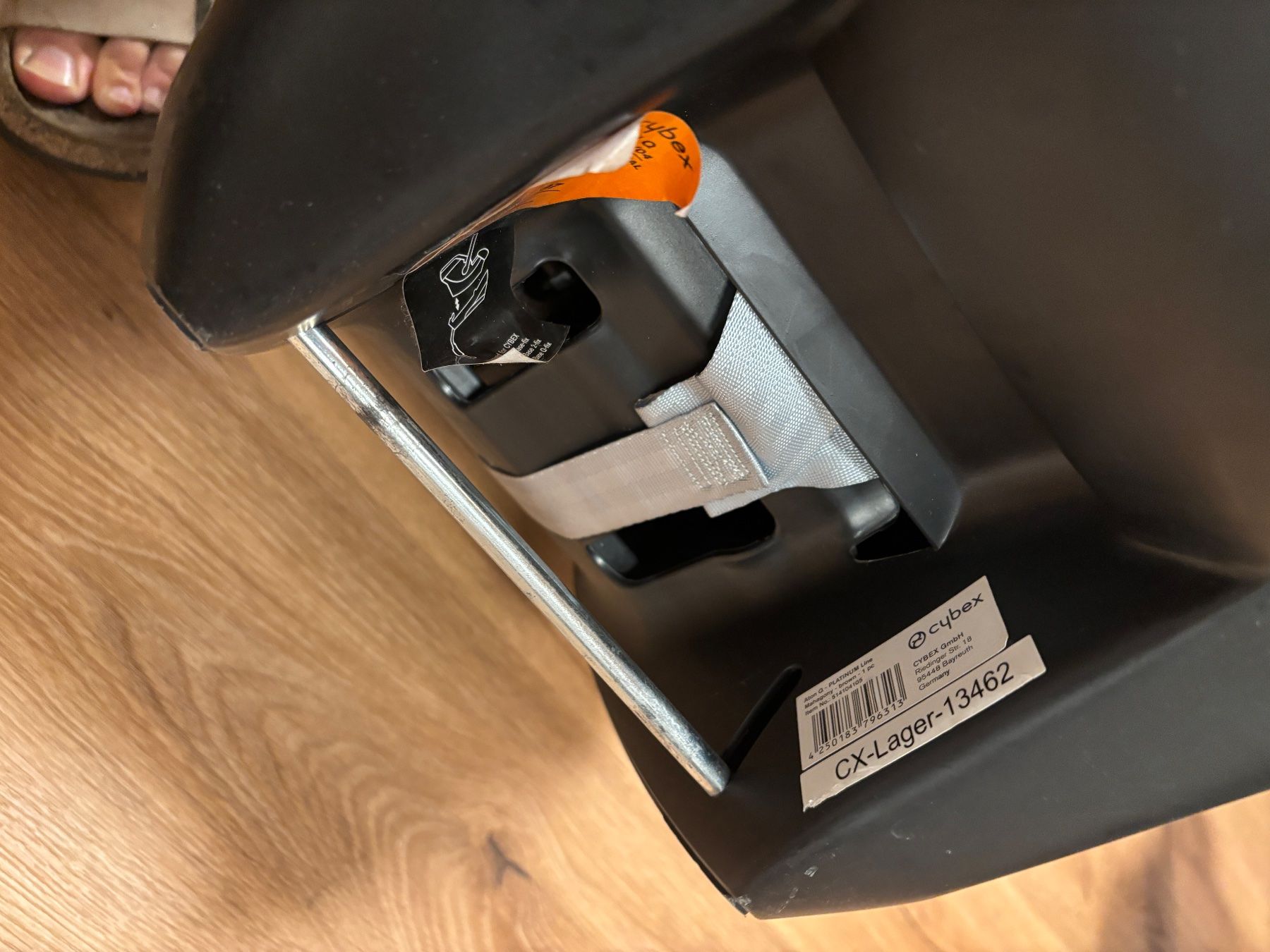 Cybex Sièges auto: Cybex Babyschale Aton Q mit Isofix Station – D'occasion à Zürich par Flake 2