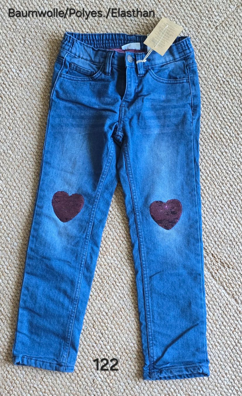 Pantalons: Mädchen Jeans Gr 122 gefüttert – Neuf avec emballage d'origine à Meggen par everydaysale