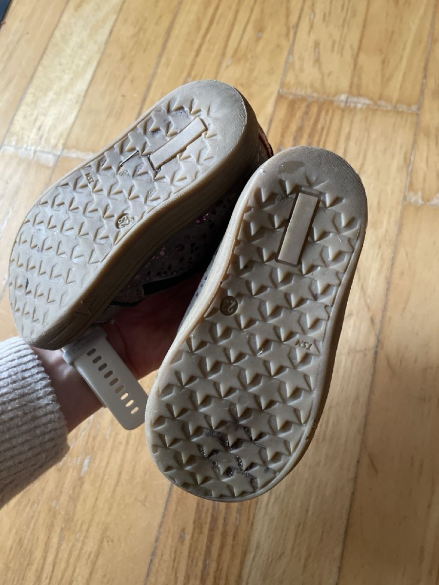 Scarpe per ragazze: Mädchenschuhe Gr. 23 – Usato da Schönenberg TG venduto da cocifrosch94 2