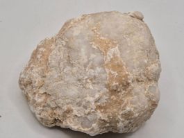 Geschlossene Quarz Geode aus Midelt in Marokko (702)