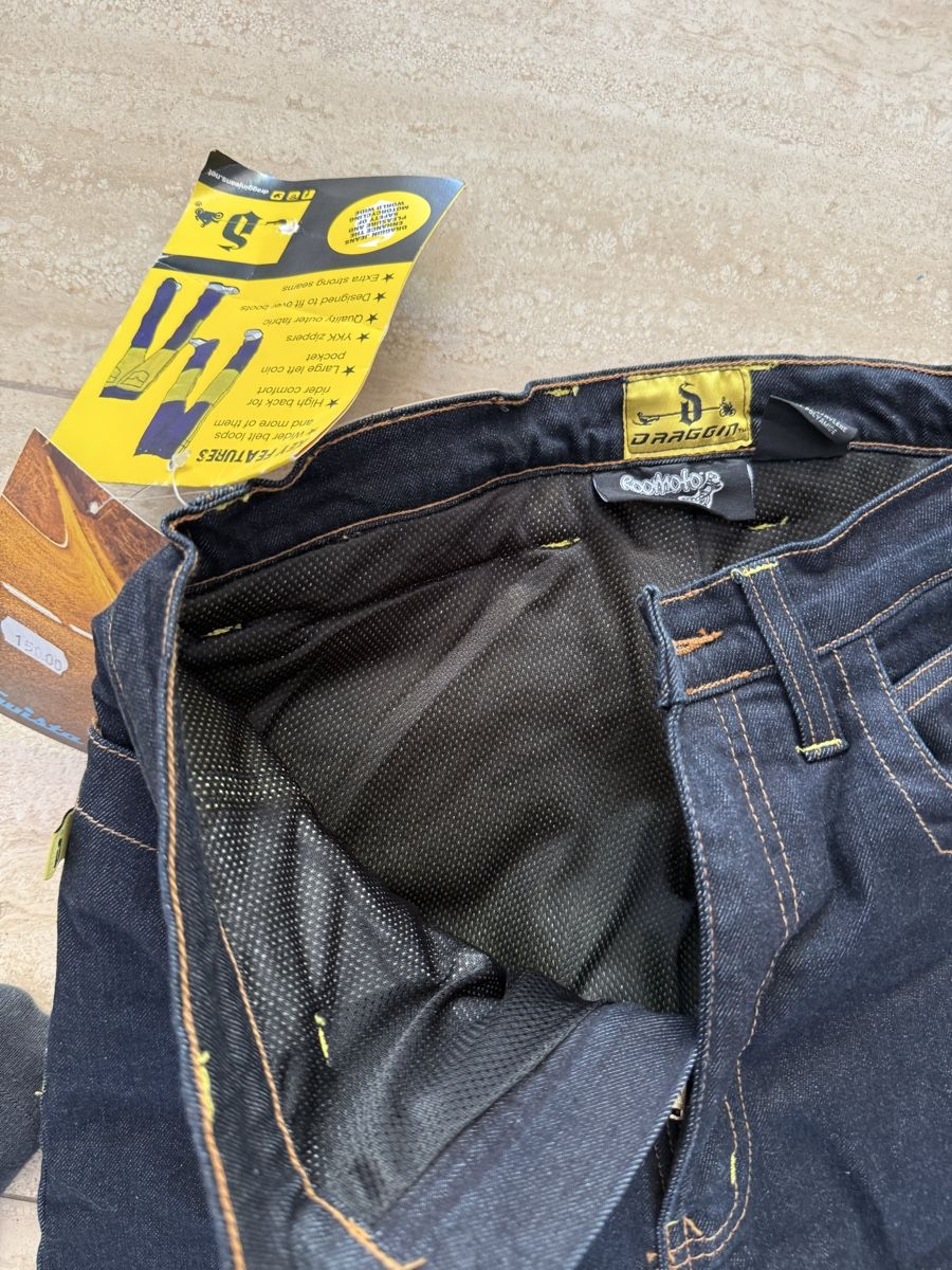 Pantaloni: Motorradjeans-hose – Nuovo e nell'imballaggio originale da Oberdorf BL venduto da brko66