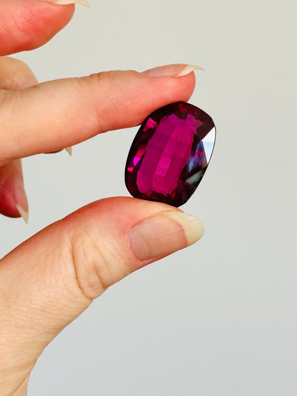 Pietre preziose: 47.35 Ct Certified Loose Gemstone – Nuovo e nell'imballaggio originale da Genève venduto da AWWA 4