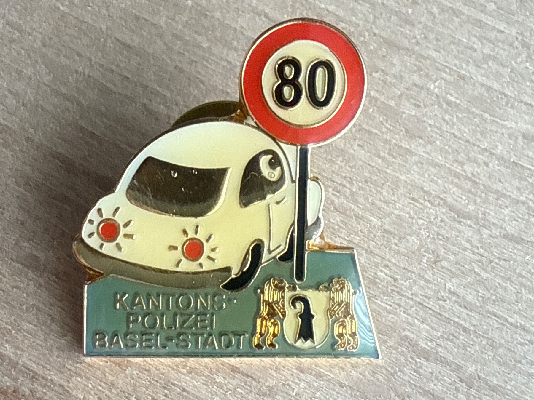 Placchette & Badge: Pin Kantonspolizei Basel-Stadt – Usato da Glattbrugg venduto da Schweigmatt
