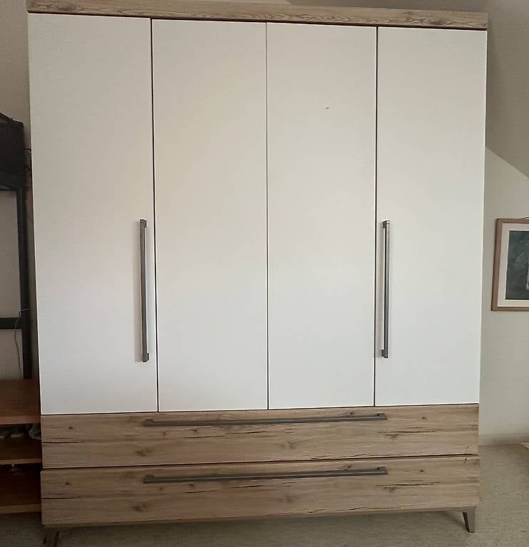 Armadi: Schrank – Usato da Basel venduto da Momo248