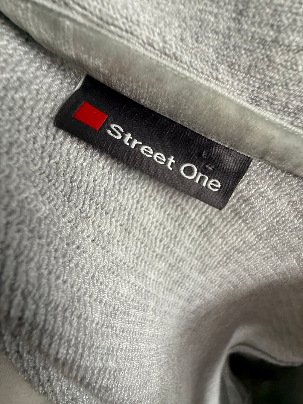 Giacche: Street One Strickjacke Longjacke Gr. 36 hellgrau Viskose – Usato da Kirchdorf AG venduto da coco123 7