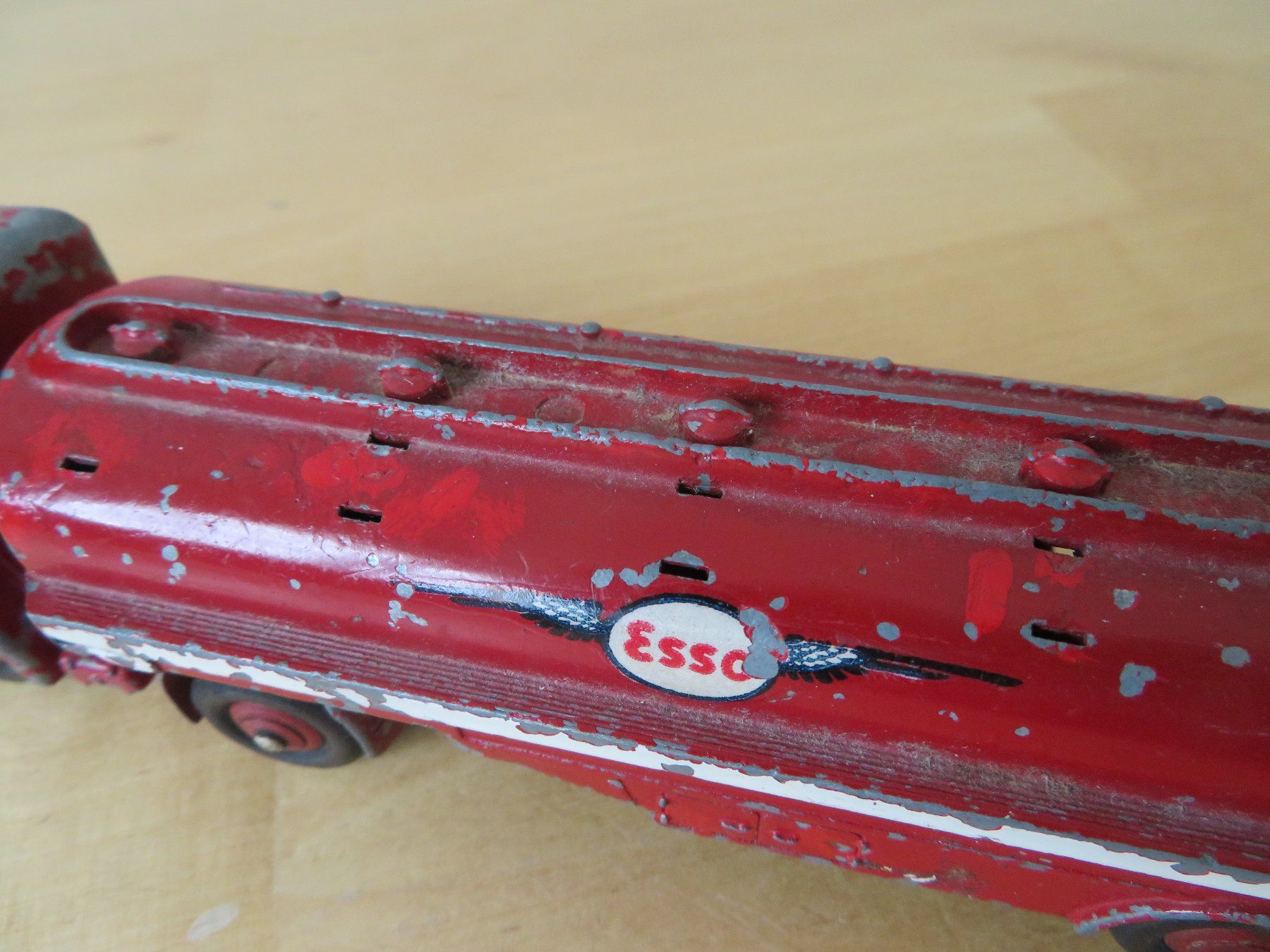 Dinky Toys Modellini d'auto: DINKY TOYS Esso Tanker – Usato da zürich venduto da Goldimmund 4