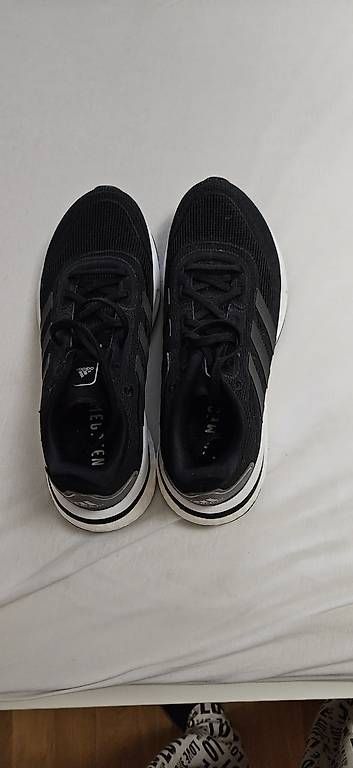Adidas Herrenschuhe: scarpa adidad 36.5 – Neu (gemäss Beschreibung) aus Viganello von cor_wkv7 3