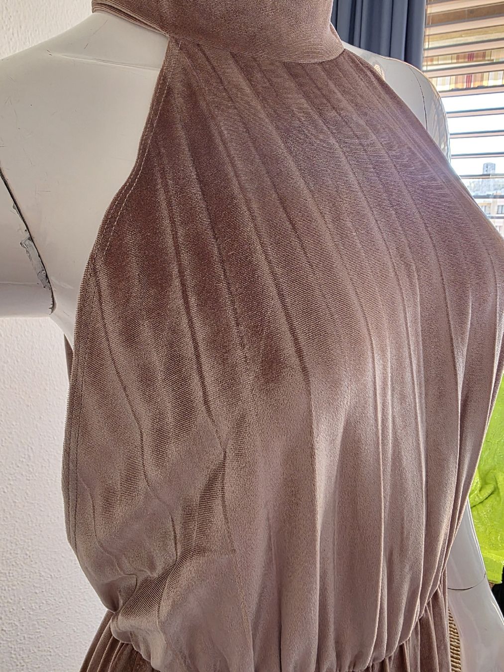 Asos Vestiti: Abito lungo elegante color rosa cipria – Nuovo (secondo la descrizione) da Massagno venduto da let_6pgs 4