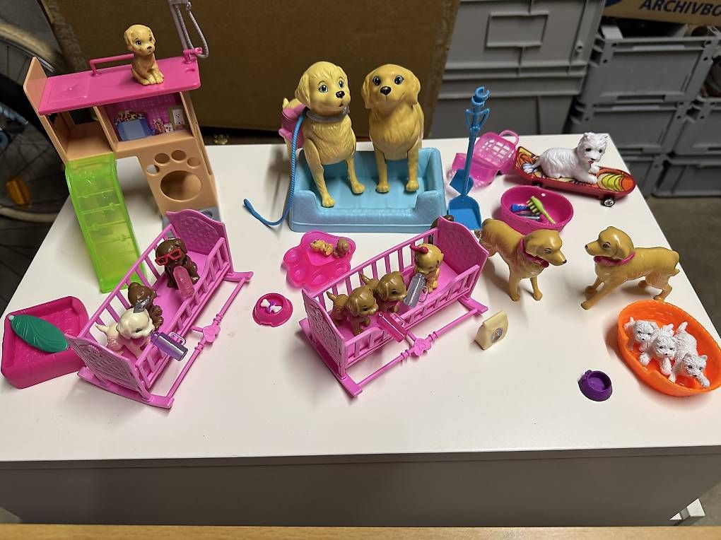 Spielzeuge: Lot Barbie Animaux  chiens interactifs, chiots – Gebraucht aus Versoix von Tamaze47 1