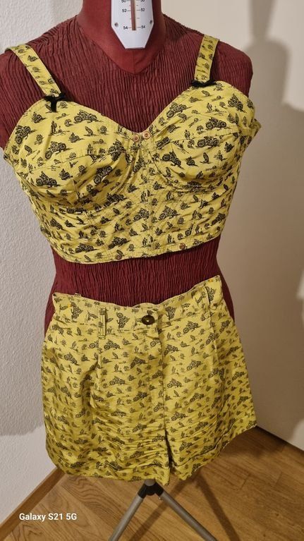 Jean Paul Gaultier Tops: JEAN PAUL  GAULTIER  JUNIOR  Grösse 38 – Gebraucht aus Zürich von Big