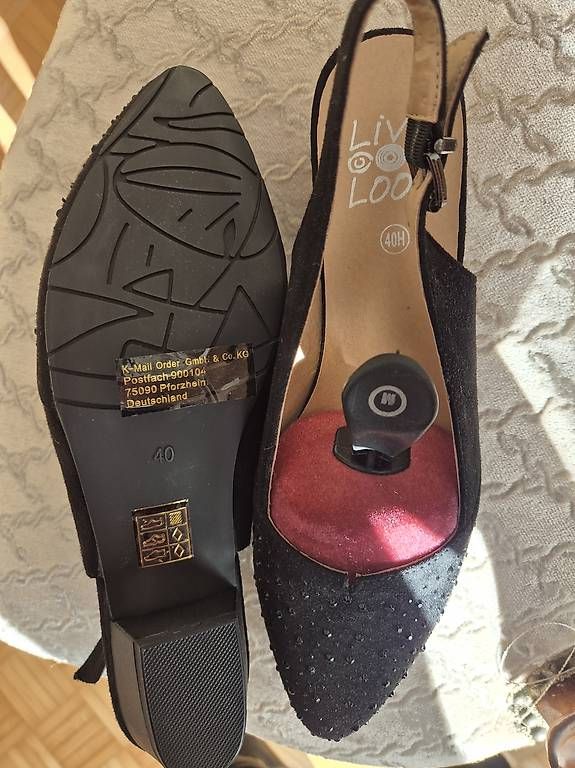 Scarpe da donna: Schuhe gr. 40 mit kleinem Absatz – Usato da Heerbrugg venduto da v_s_88zb