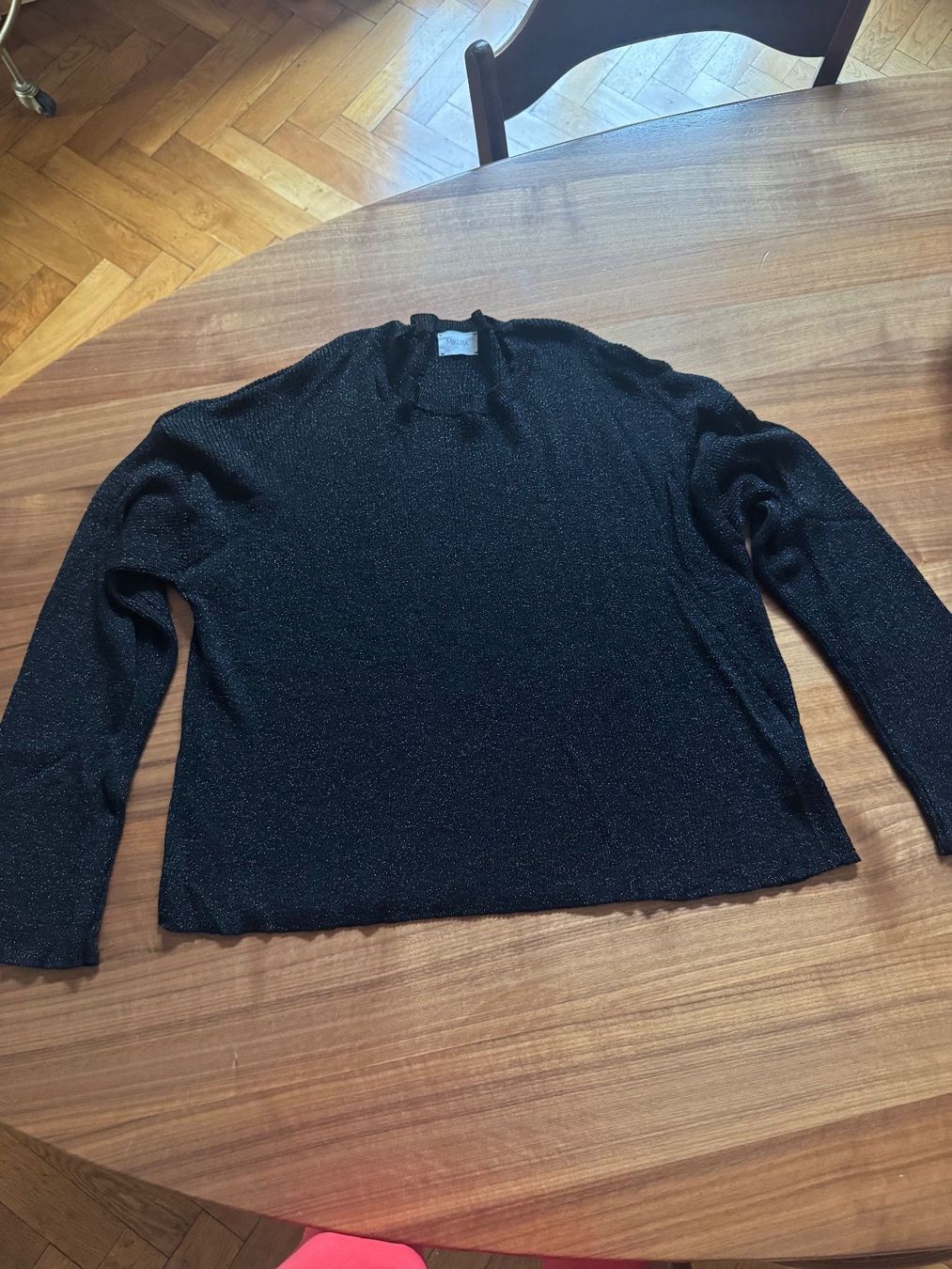 Maglioni & Felpe: MIKUTA Pullover, schwarz mit dezentem Glitzer, Grösse M – Usato da Wabern venduto da coody33