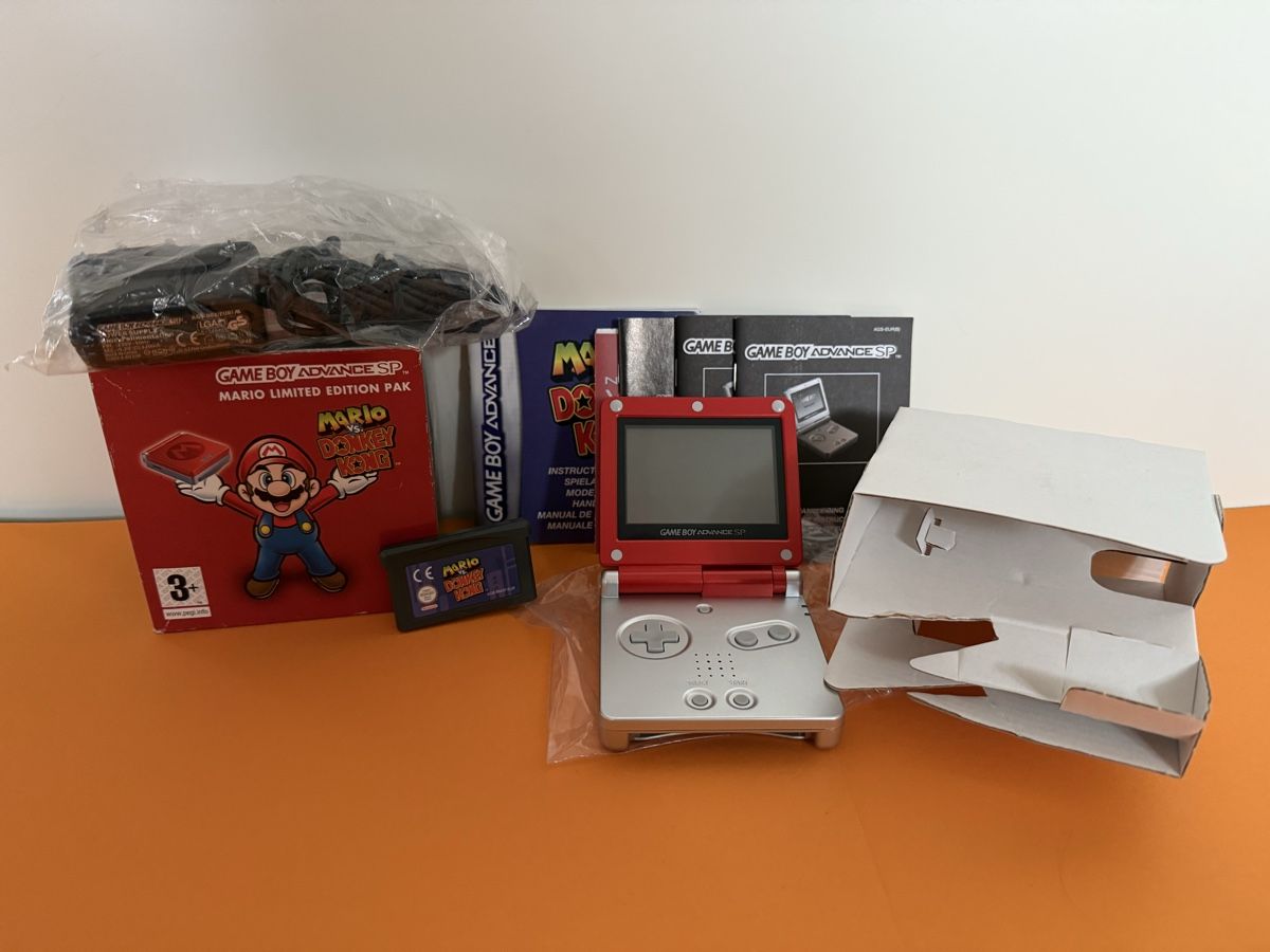 Nintendo Console: Game Boy Advanced Mario Limited Edition OVP – Nuovo (secondo la descrizione) da Cham venduto da adr_zyp7