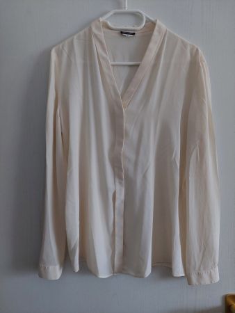 Seidenbluse Creme Gr. Ita. 44 Marke: Giorgio Armani