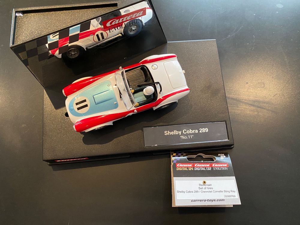 Carrera Digital 30621 – Shelby Cobra 289 1963 – Vainqueur Sebring 12h N°16 (Neuve)