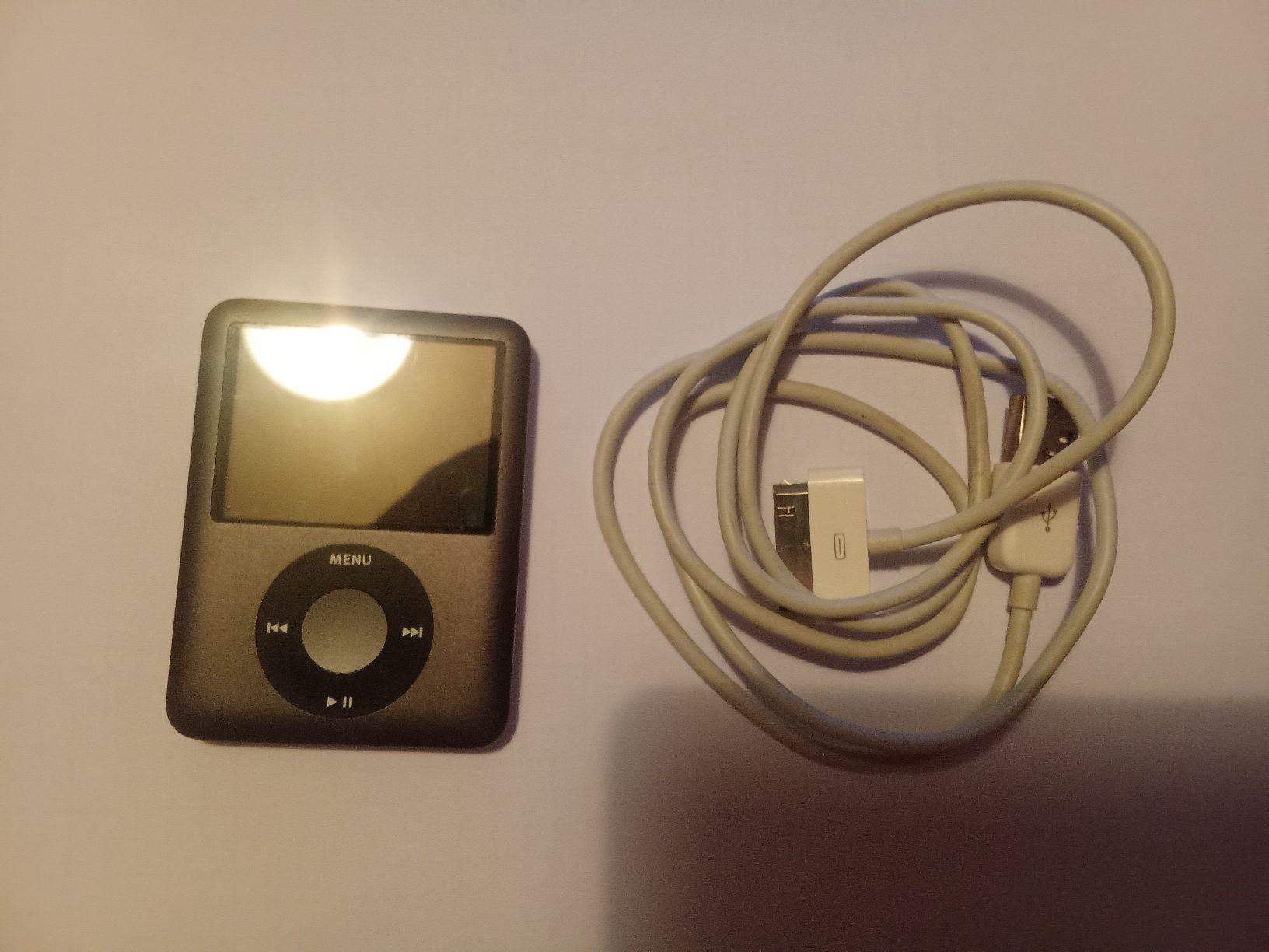 Tragbarer Mediaplayer: iPod Nano 4gb – Gebraucht aus Turbenthal von fatalbeauty