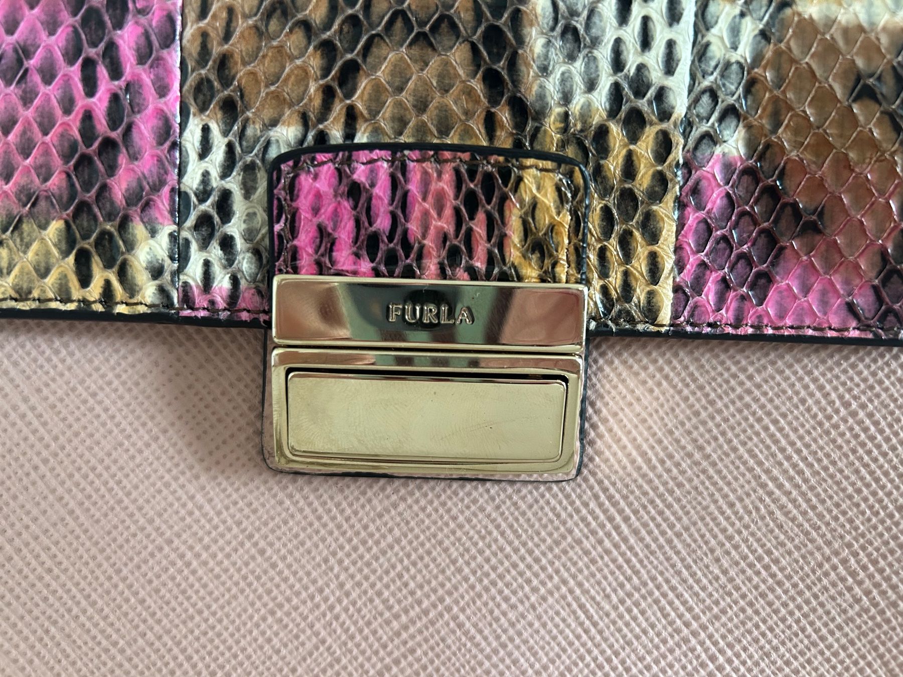 Furla Borse da donna: Furla Umhängetasche Leder – Usato da Richterswil venduto da 1609ol 1
