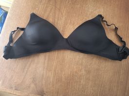 Büstenhalter schwarz Grösse 85C guter Zustand