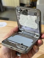 Châssis vide Galaxy Z flip 6 Titane