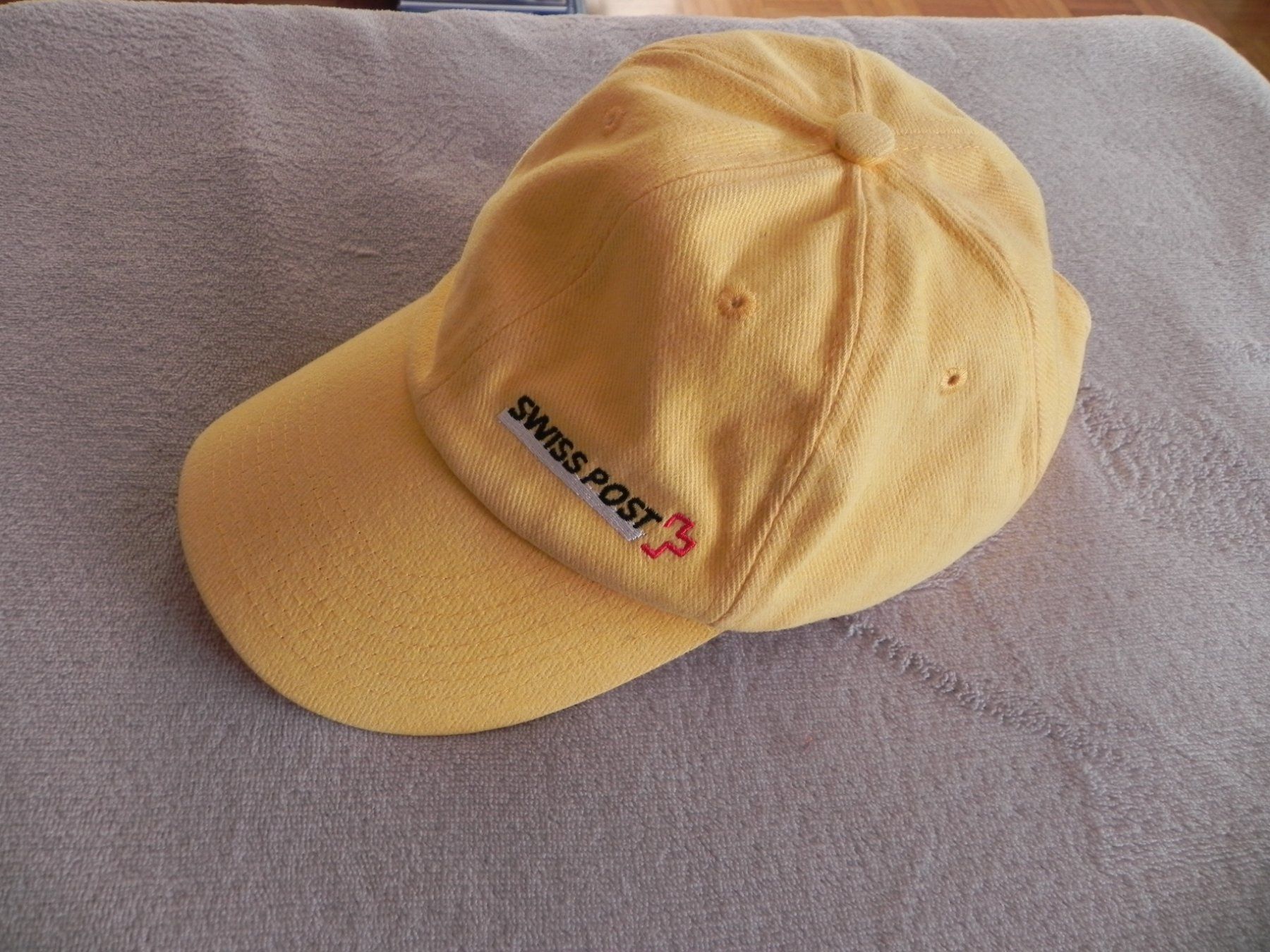 Altro in  Abbigliamento & Accessori: Swiss Post Cap, Gelb – Usato da Stallikon venduto da pcerny16