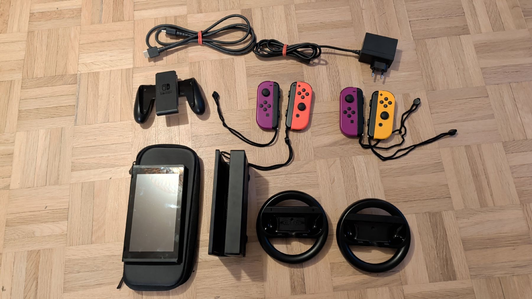 Nintendo Konsolen: Nintendo Switch Konsole mit Zubehör – Gebraucht aus Winterthur von schmelst