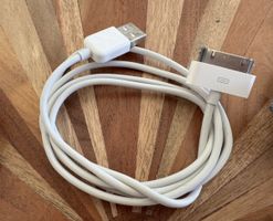 Ladekabel USB auf 30-Pin weiss Apple iPod iPhone iPad