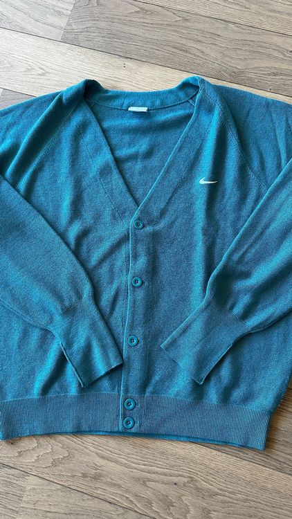 Jaquette Nike SB (Gebraucht) in Riaz für CHF 15 – mit Lieferung auf ...
