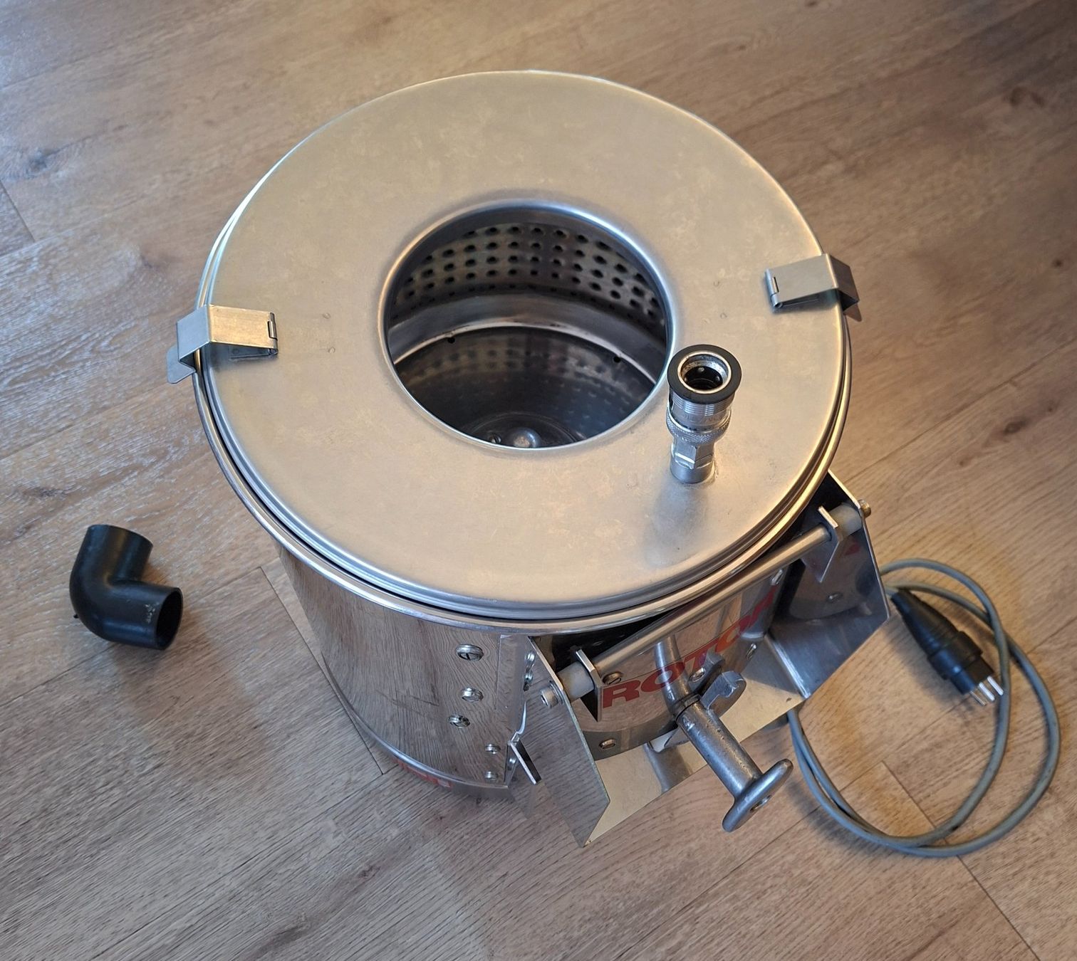 Elettrodomestici da cucina: Kartoffelschälmaschine – Usato da Oschwand venduto da Raphjon 3