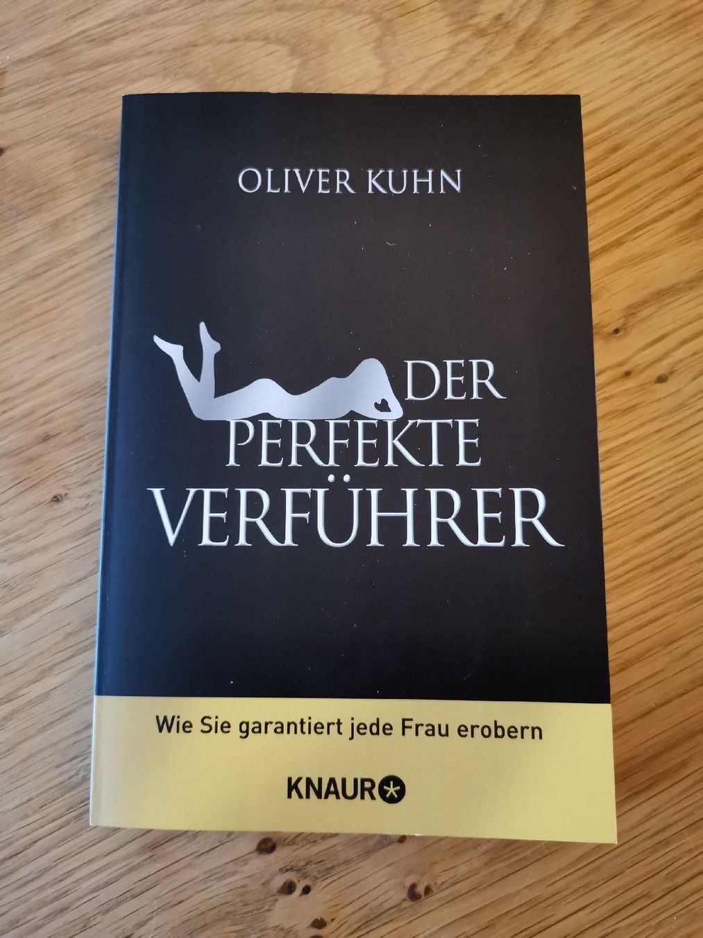 Libri: Der perfekte Verführer - Oliver Kuhn – Usato da Altendorf venduto da F1Fan96