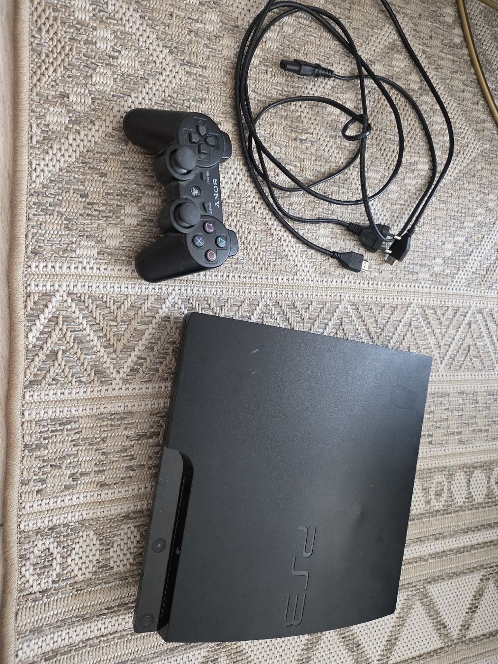 Sony Console: Playstation 3 Konsole mit Controller und Kabeln  – Usato da Dorf venduto da Echo_Elements 1