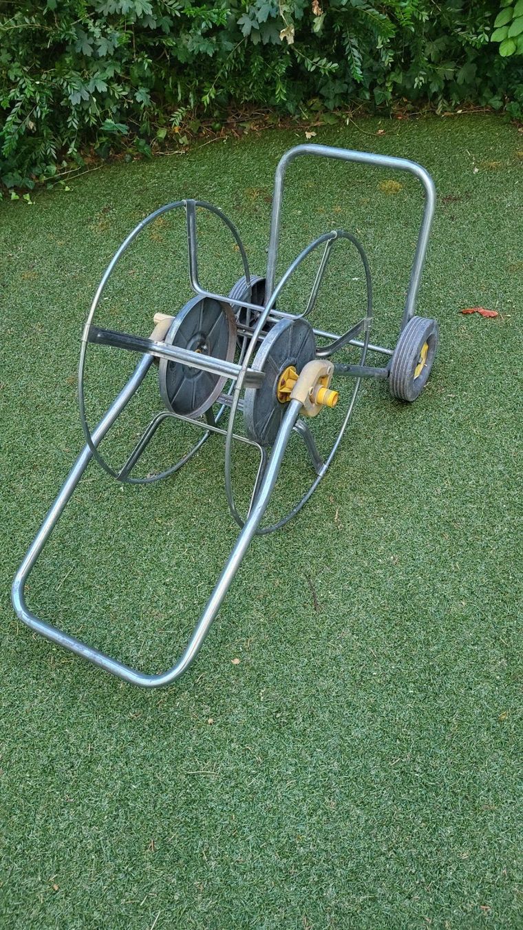 Koffer & Taschen: Schlauchwagen, von Wolf-Garten – Gebraucht aus Uster von gurust 4