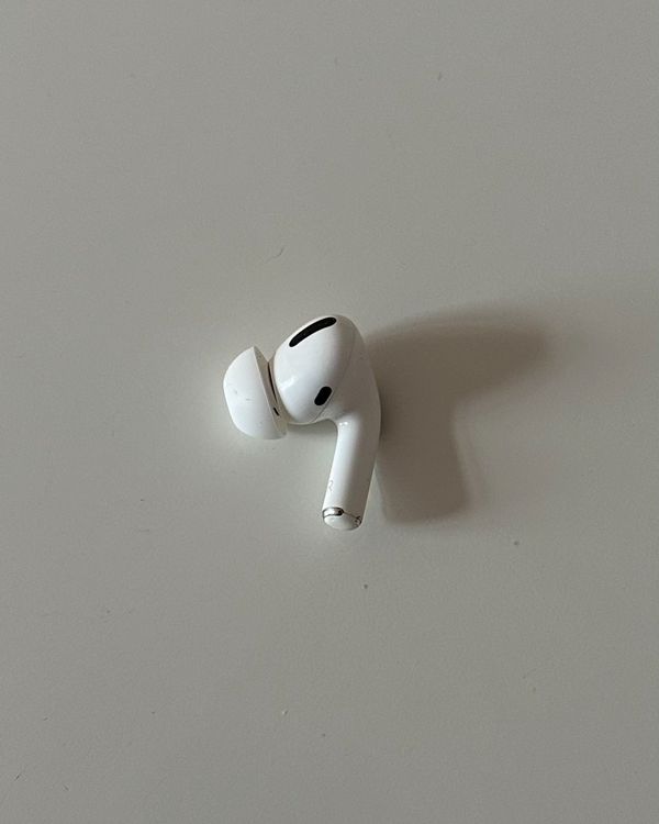 Apple Airpods Pro (nur rechter Airpod) - 1. Gen | Kaufen auf Ricardo