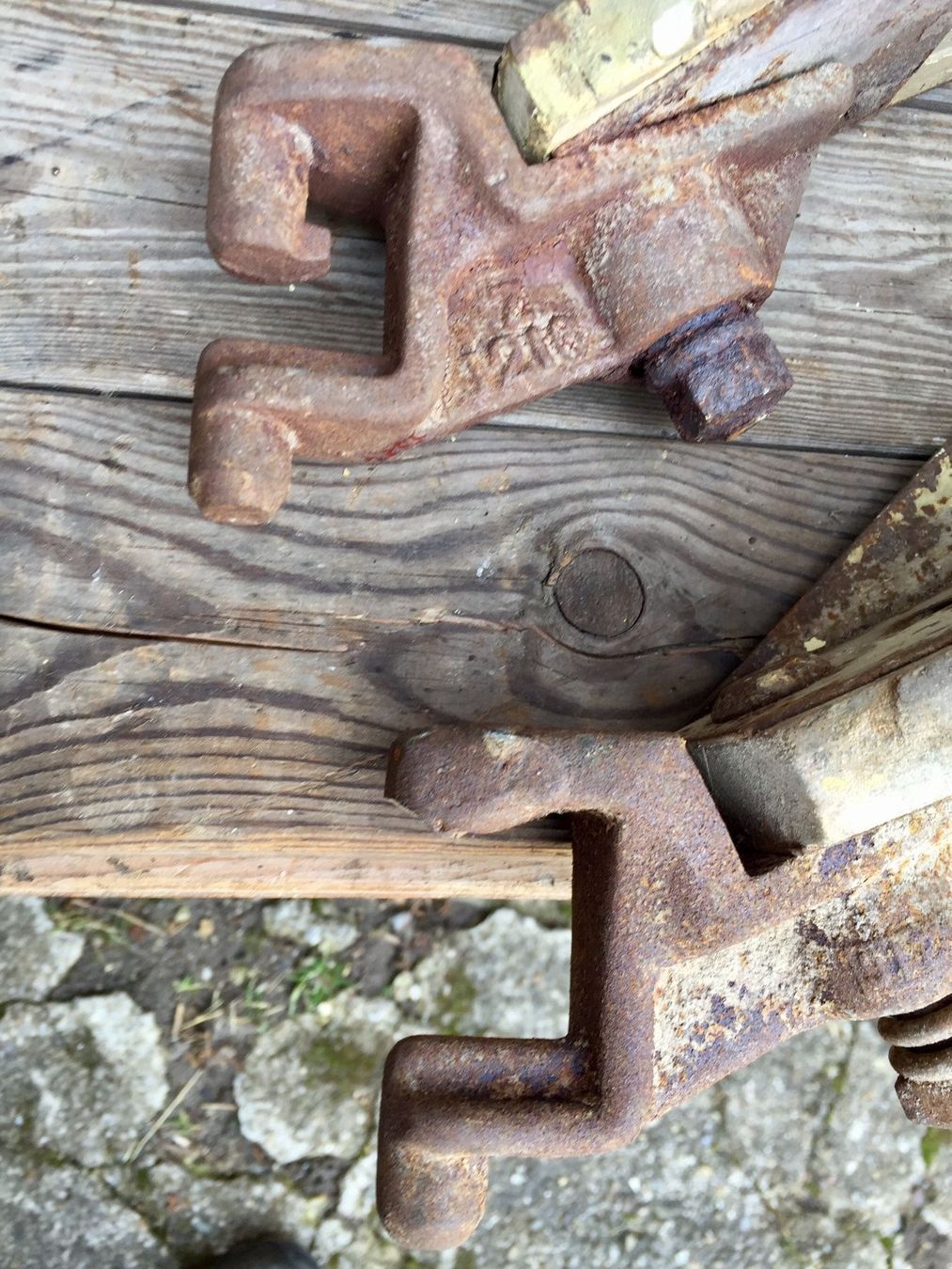 Trattori: Madenbrett Osborne Oldtimer Traktor – Usato da Gündisau venduto da yuma06 4