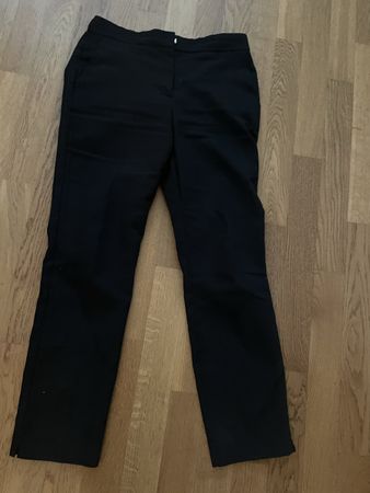Zara Damen Hose schwarz L 30 neu