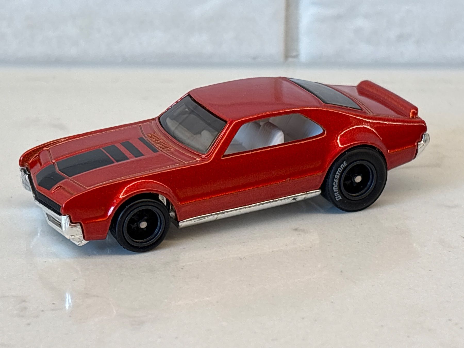 Hot Wheels Modellini d'auto: Hotwheels custom Toronado test usine 1/64 – Nuovo (secondo la descrizione) da Gollion venduto da Hampton