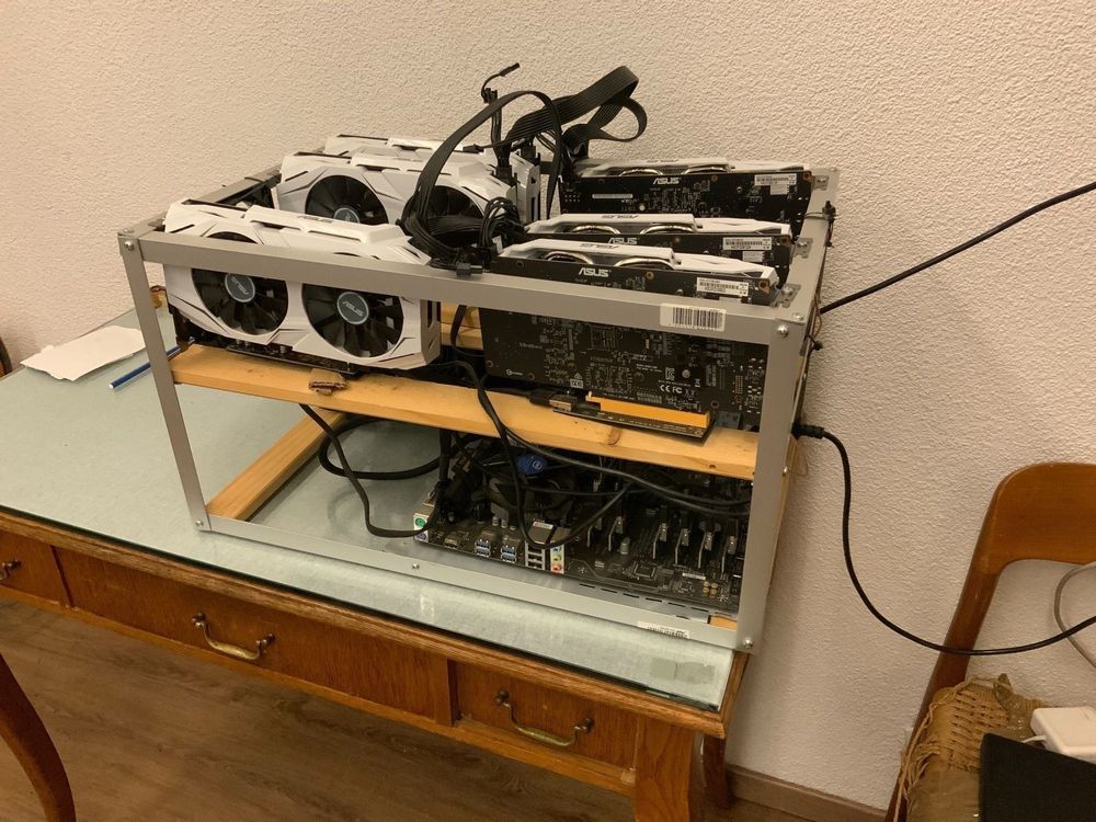 Mining Rig mit Riser, PSU, MB, RAM, CPU (Defekt) in Matzingen für CHF ...