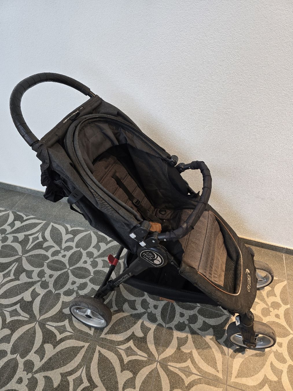 Baby Jogger Kinderwagen: Baby Jogger City Mini – Gebraucht aus Affoltern am Albis von ann_6bd6