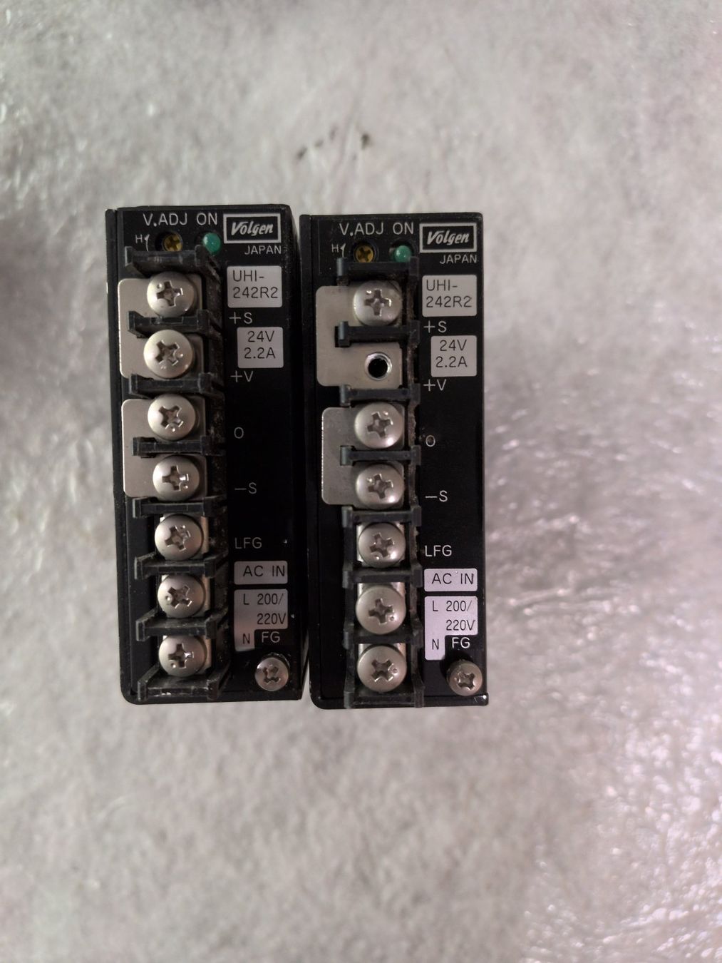 Composants électroniques: 24VDC Netzteile 7x – D'occasion à Basel par Fcol 6