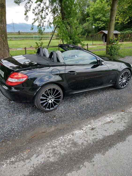 Mercedes SLK 350 schwarz ab MFK 08/23