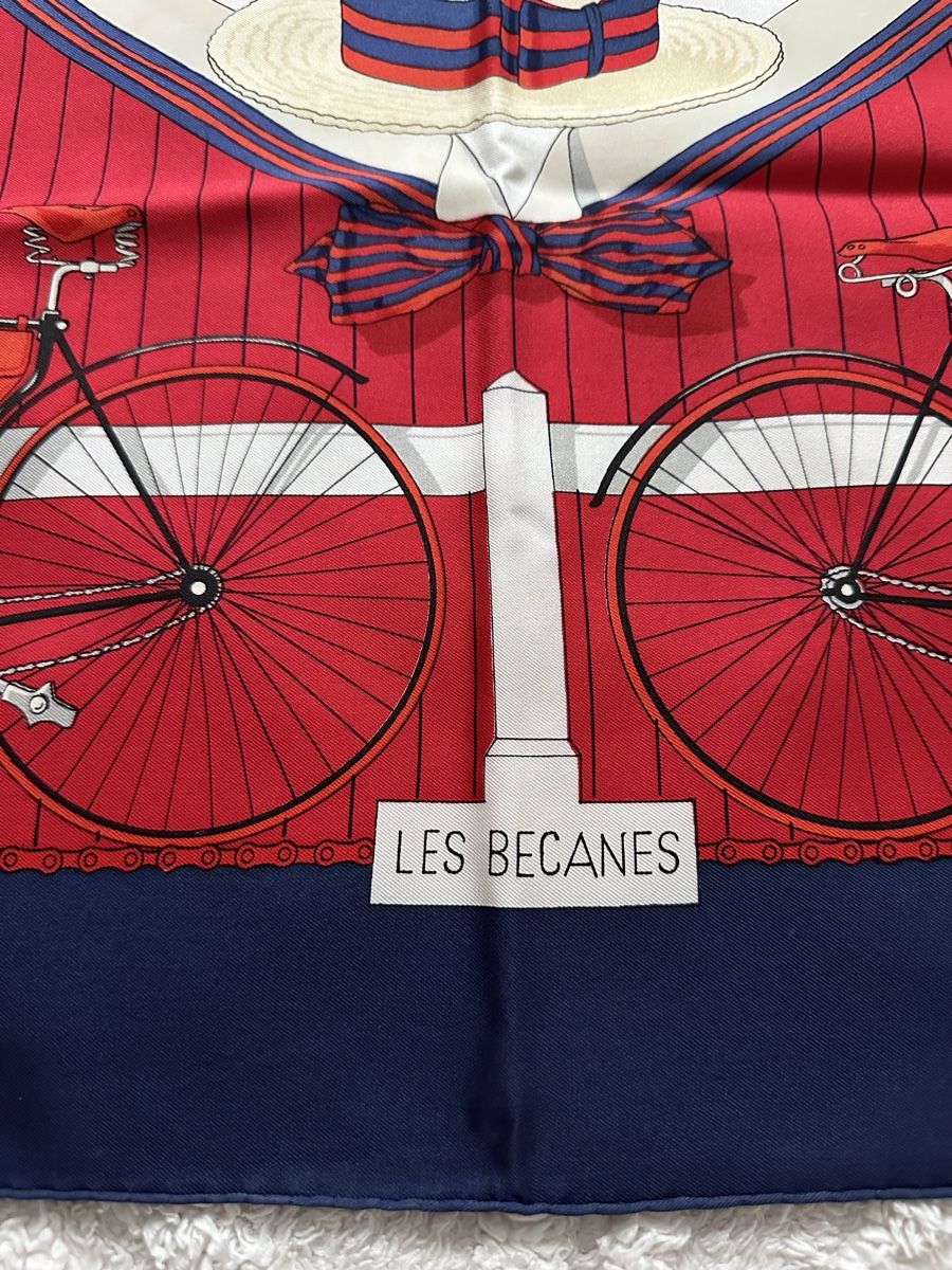 Hermès Foulard & Sciarpe: Hermès Seidentuch "Les Becanes" Vintage – Usato da Zollikon venduto da pan_8jtm 2