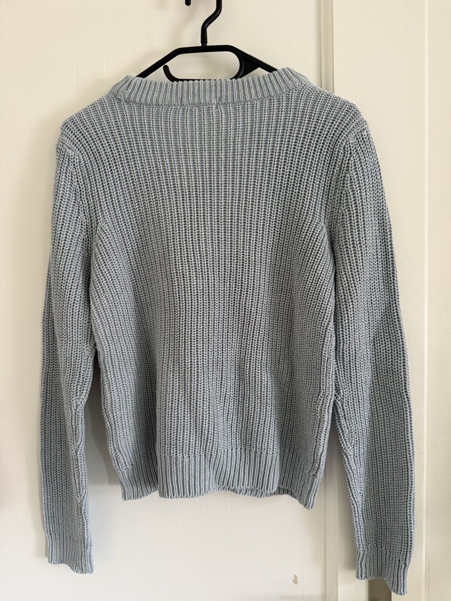 H&M Pullover & Sweatshirts: Hellblauer H&M Pullover – Gebraucht aus Bern von lin_szz2 1
