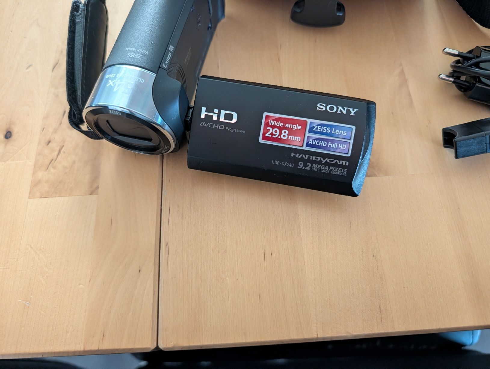 Sony Videocamere: Sony Handycam zu verkaufen – Usato da Strengelbach venduto da GruRap 1