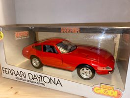 Ferrari 365 GTB/4 Daytona 1/18