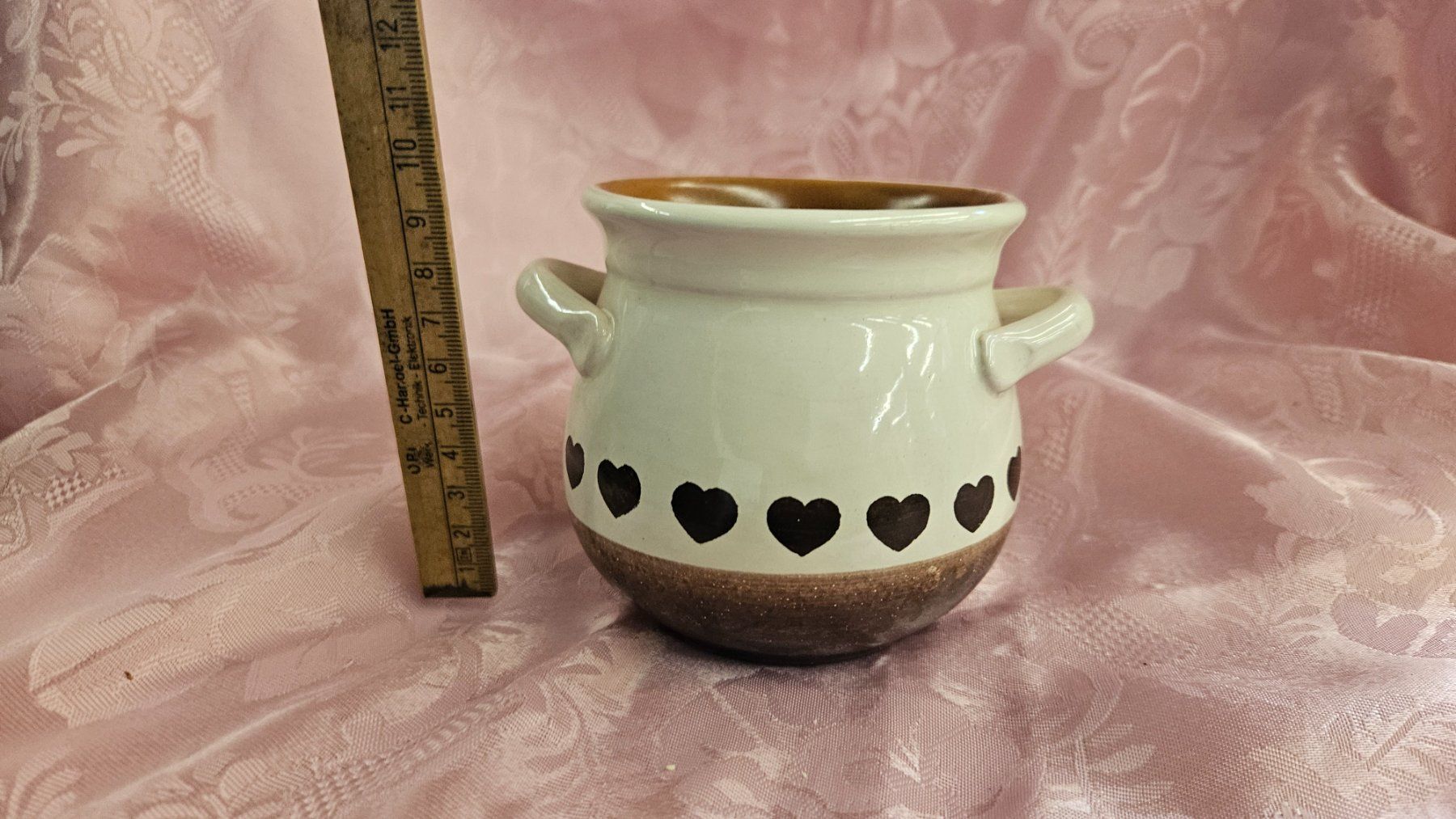 Vasen & Gefässe: Piccolo vaso in ceramica con cuoricini – Gebraucht aus Melano von H-Sara 1