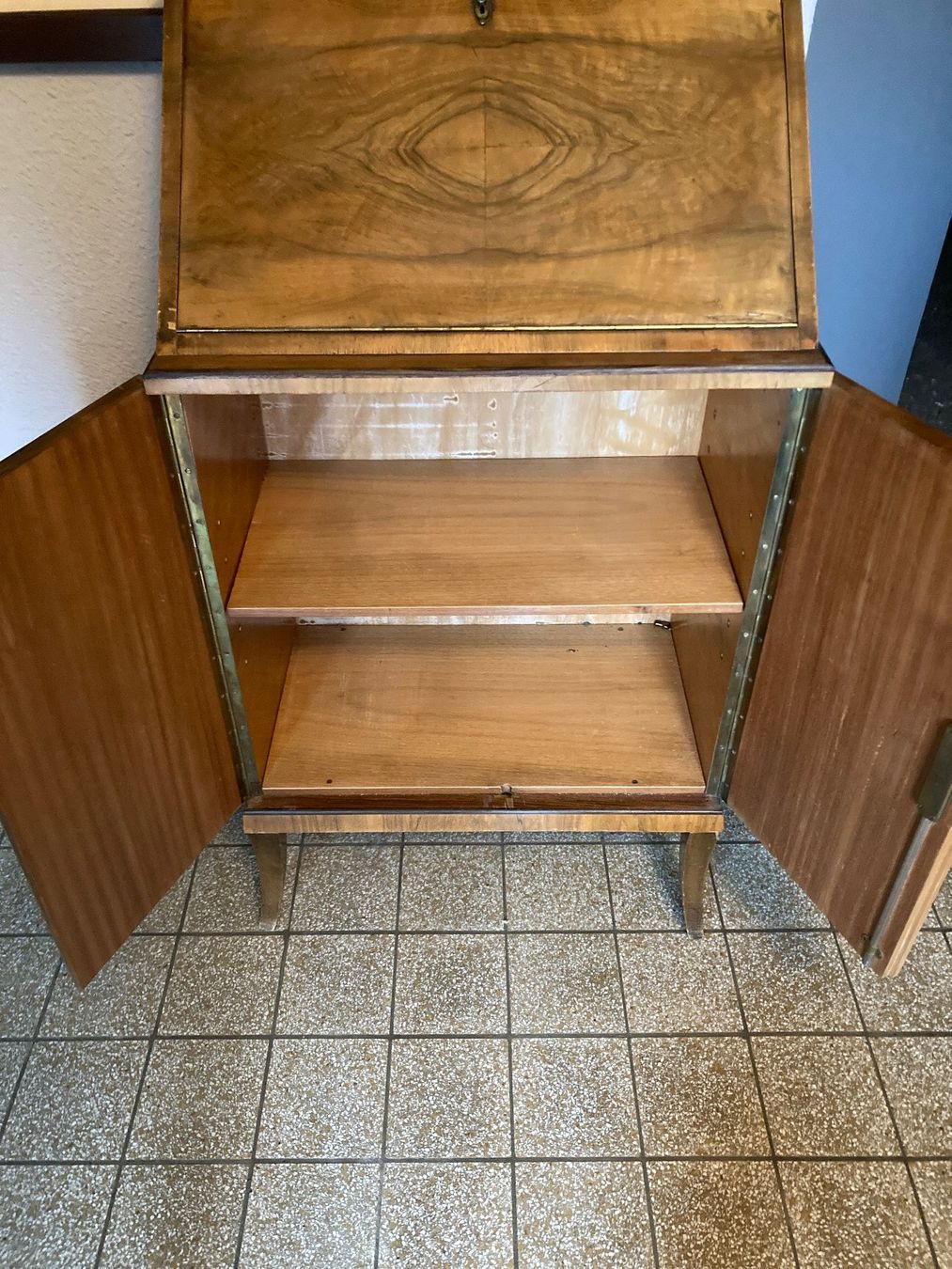 Scrivanie: Schreibsekretär ca. 100jährig – Usato da Zürich venduto da Ralfli 2