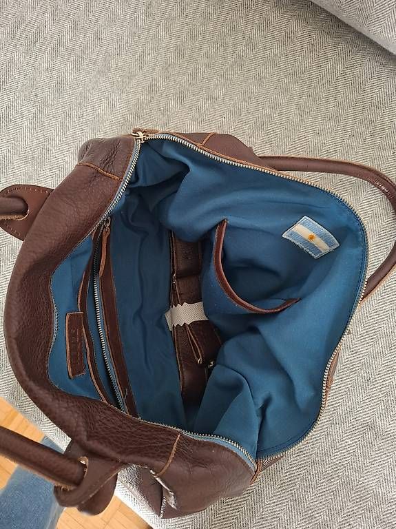 Borse da donna: Hochwertige Lederhandtasche – Usato da Selzach venduto da reg_n7rt 1